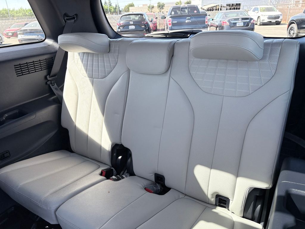 2023 Hyundai Palisade Limited - Photo 7