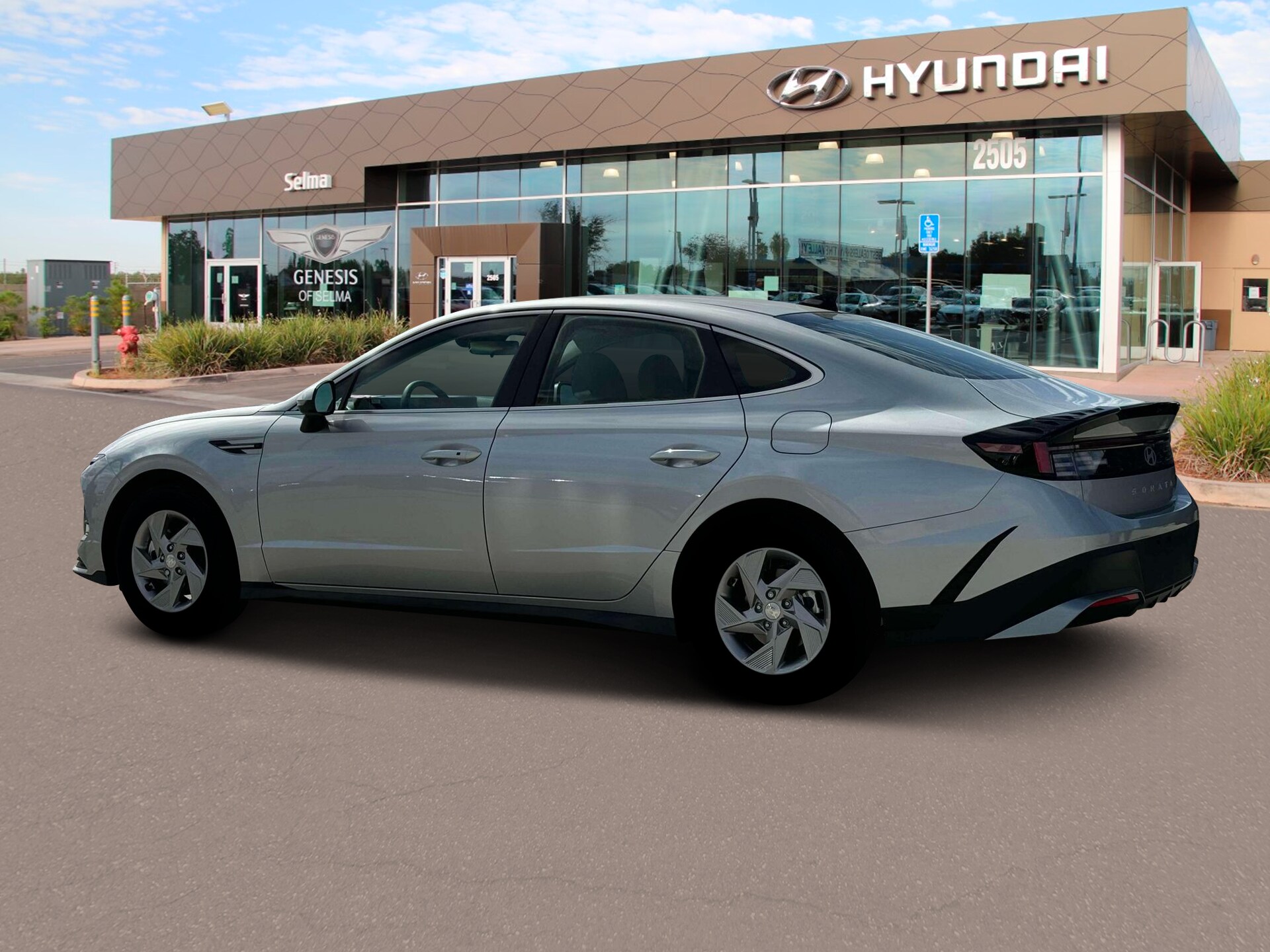 2025 Hyundai Sonata SE photo 4
