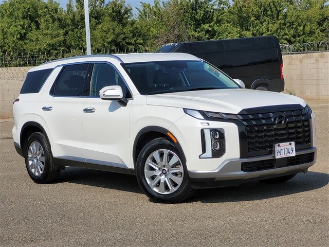 2025 Hyundai Palisade SEL photo 2