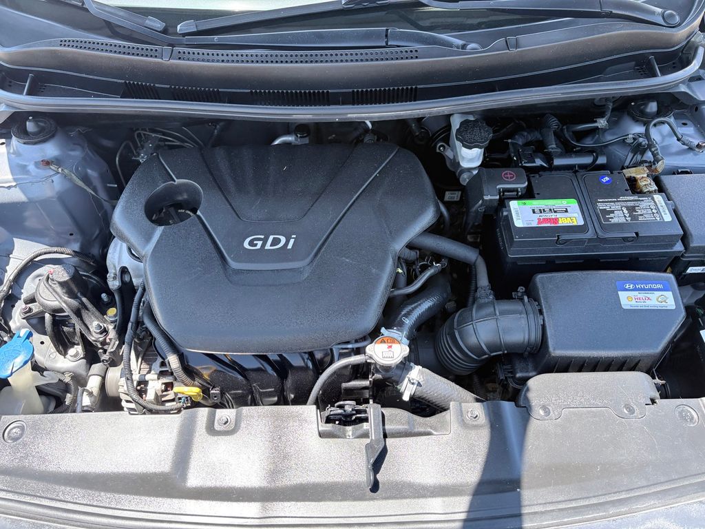 2016 Hyundai Accent SE - Photo 23