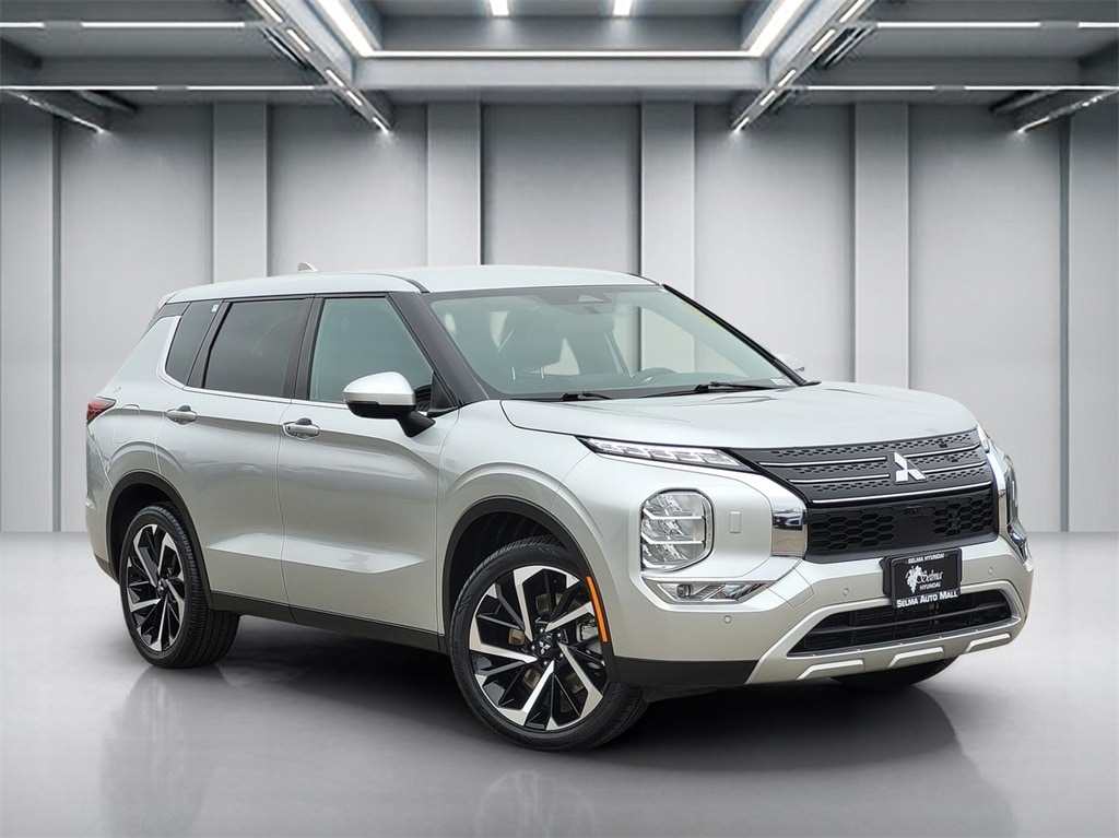 2024 Mitsubishi Outlander