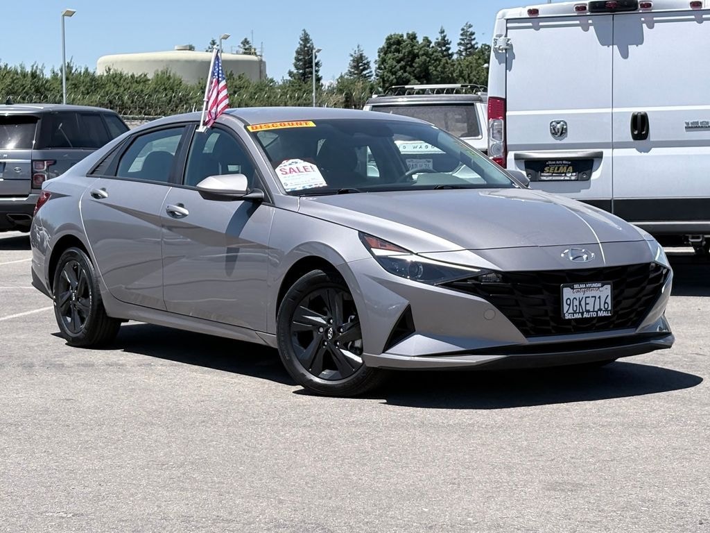 Used 2023 Hyundai Elantra SEL Sedan