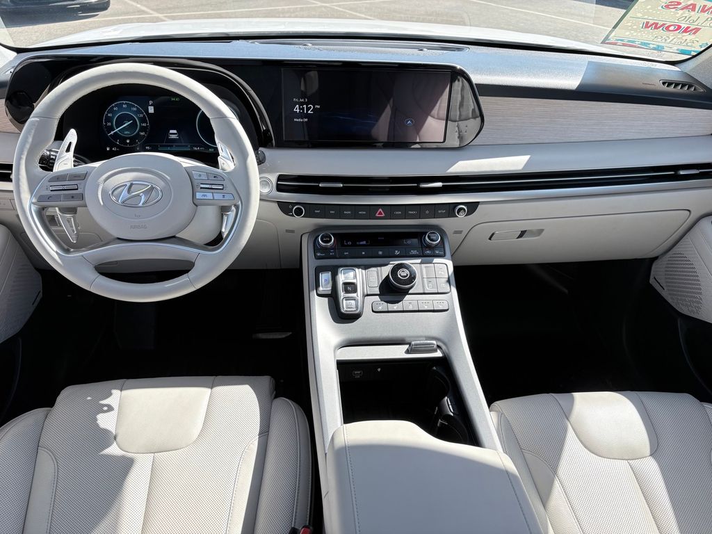 2023 Hyundai Palisade Limited - Photo 8