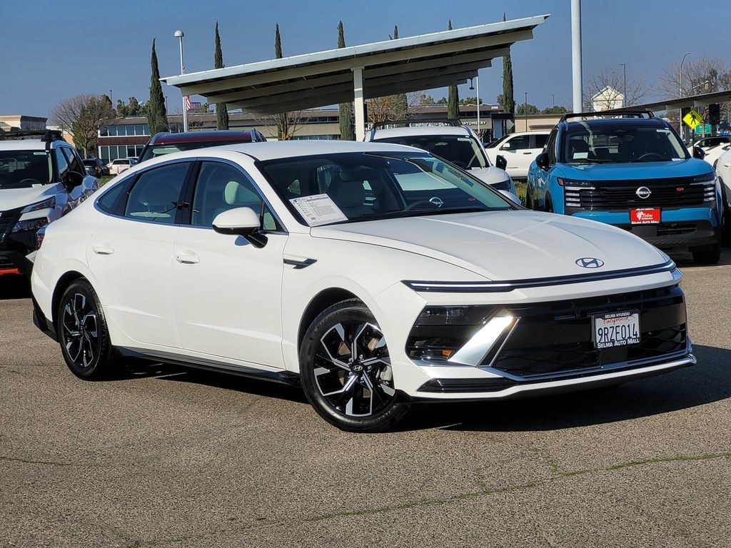 Used 2024 Hyundai Sonata SEL Sedan