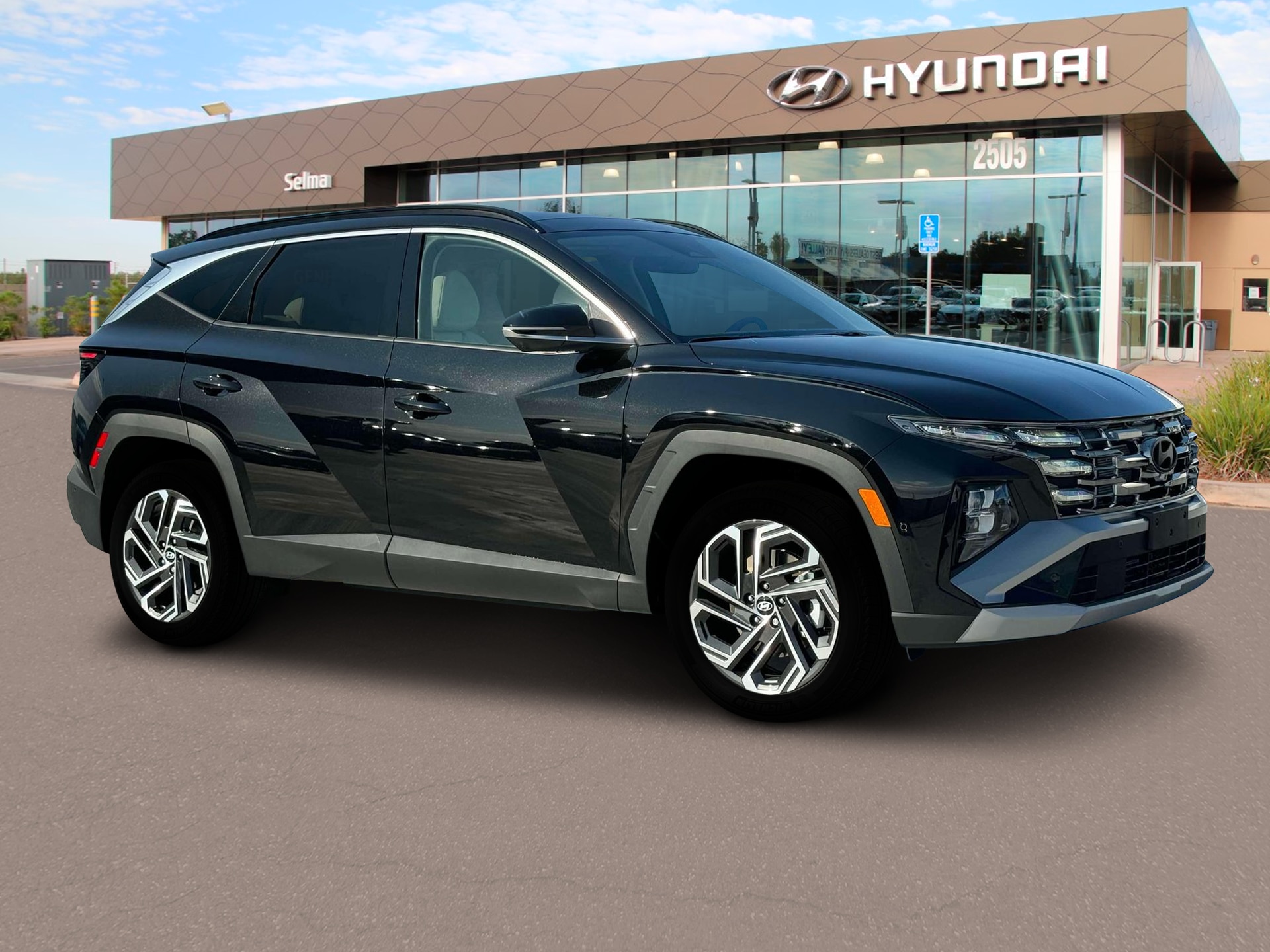 2025 Hyundai Tucson Limited - Photo 10