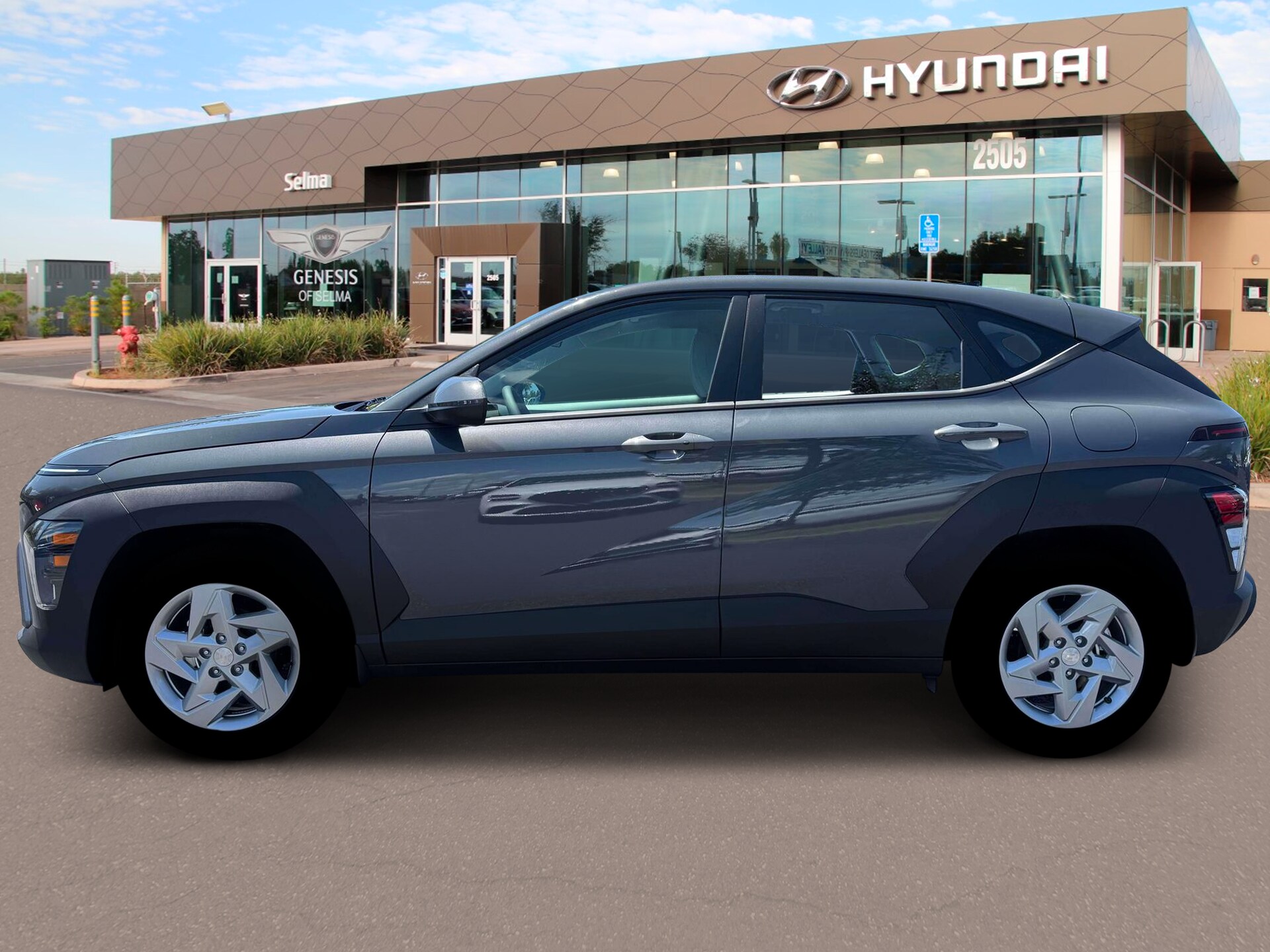 2026 Hyundai Kona SE photo 3