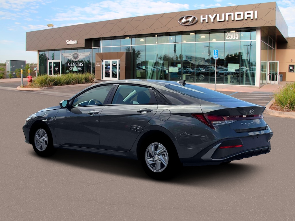 New 2026 Hyundai Elantra SE Sedan