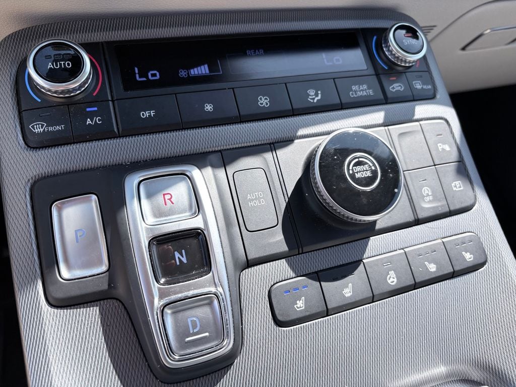 2023 Hyundai Palisade Limited - Photo 19