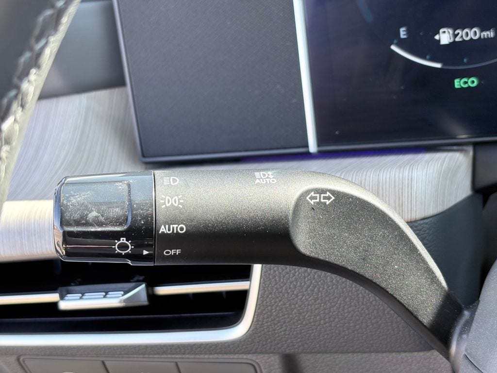 2025 Hyundai Sonata Hybrid Limited - Photo 14