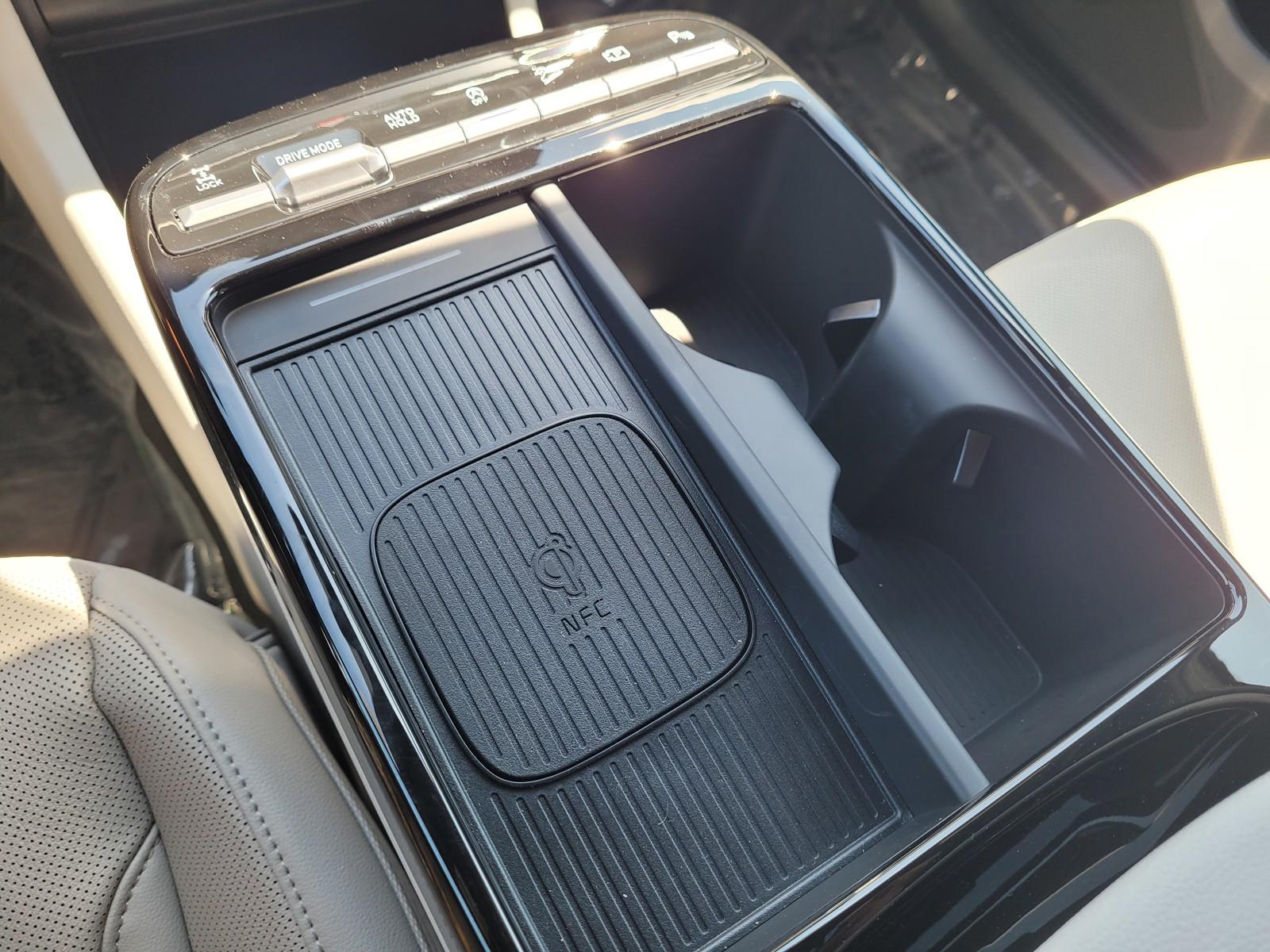 2025 Hyundai Tucson Limited - Photo 10