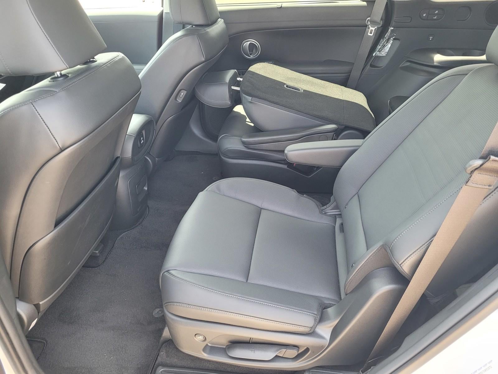 2026 Hyundai Palisade Limited - Photo 6