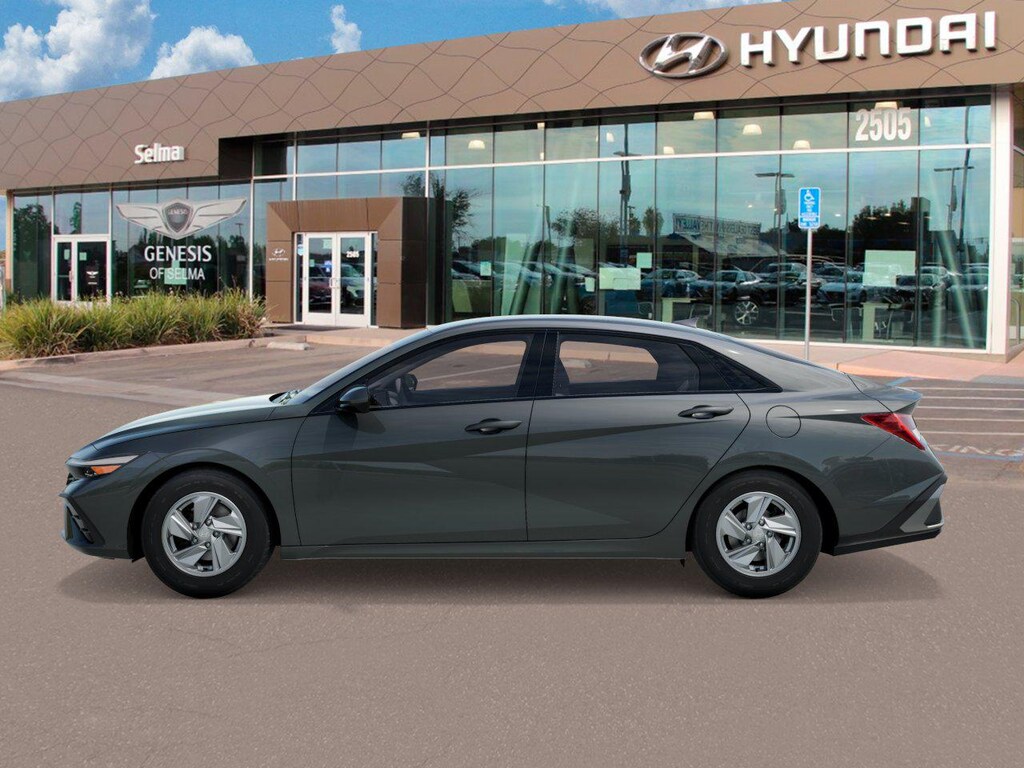 New 2026 Hyundai Elantra SE Sedan