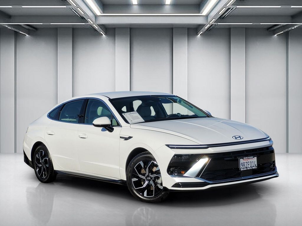 Used 2024 Hyundai Sonata SEL Sedan
