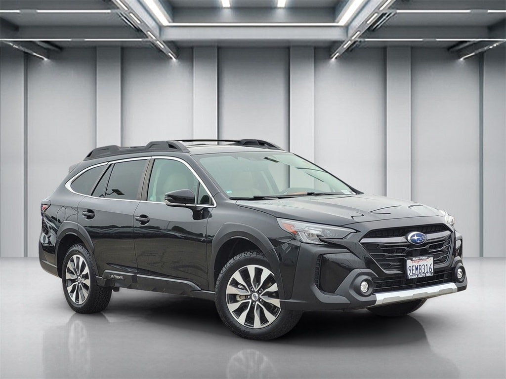 2023 Subaru Outback Limited's photo