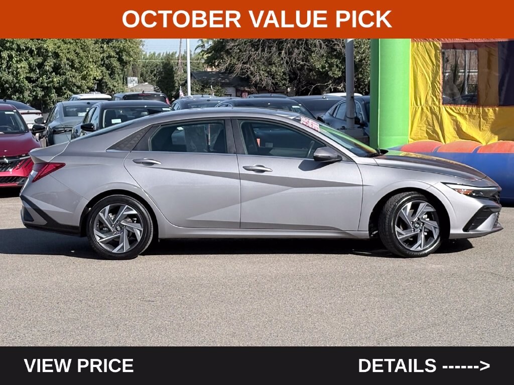 Used 2025 Hyundai Elantra Limited Sedan