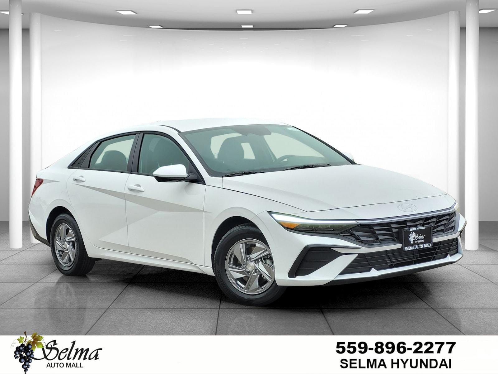 2026 Hyundai Elantra SE's photo