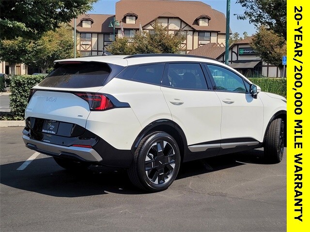 2026 Kia Sportage Hybrid photo 3