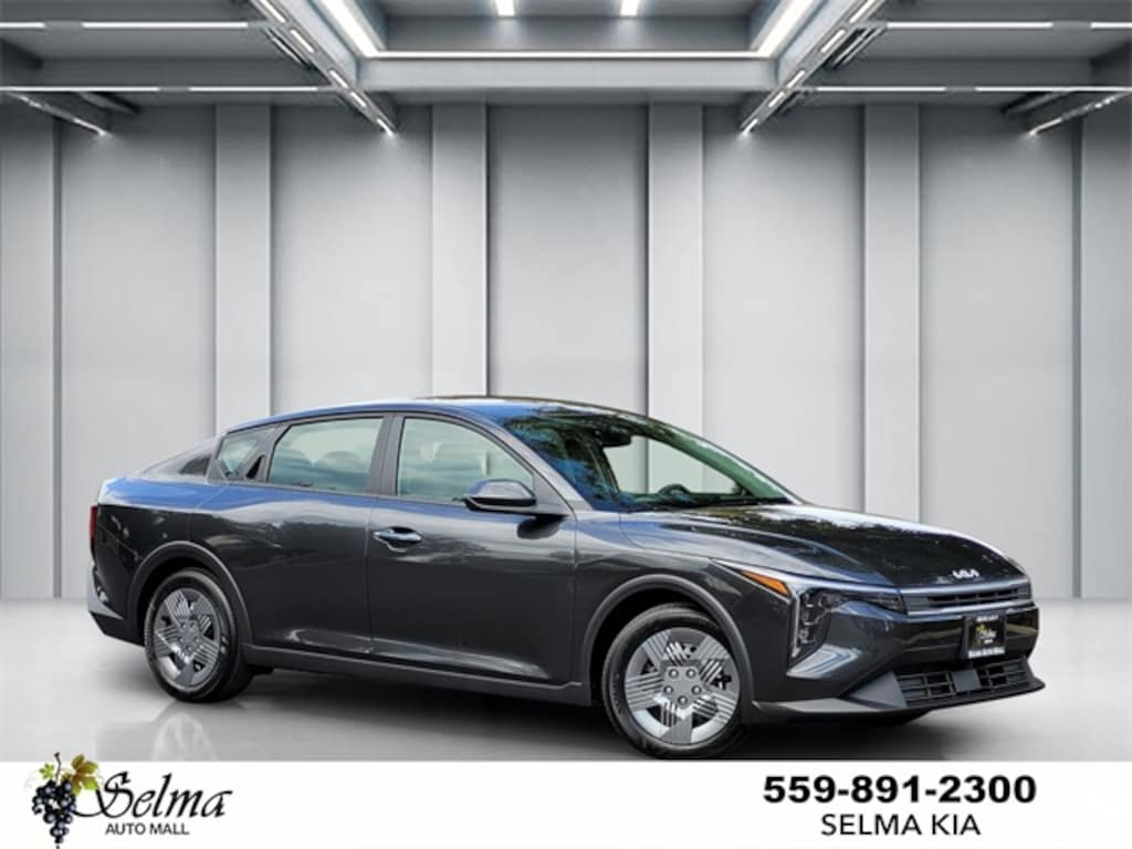New 2025 Kia K4 LX Sedan