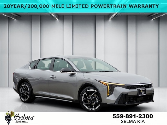 2025 Kia K4 GT-Line's photo