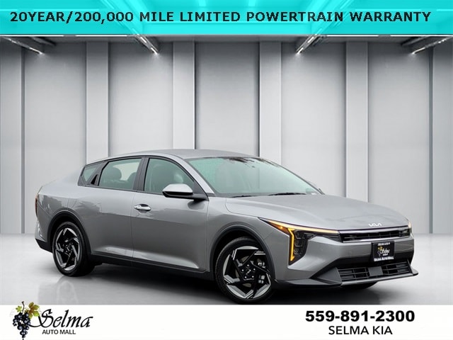 2025 Kia K4 EX's photo