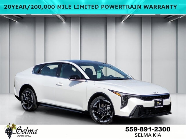 2025 Kia K4 GT-Line's photo