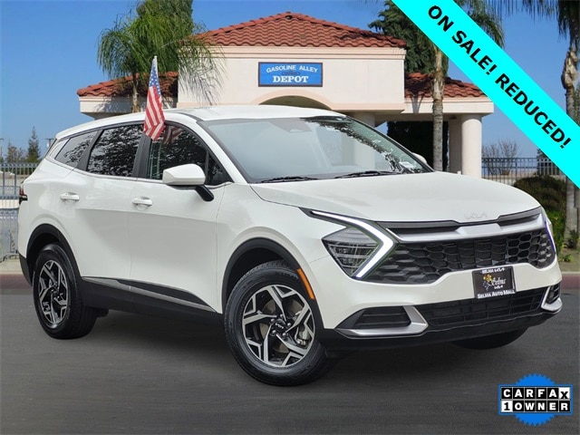 2024 Kia Sportage LX's photo