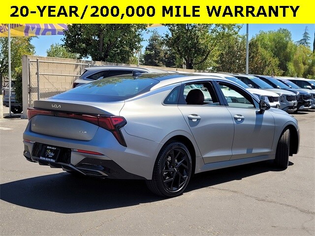 2026 Kia K5 GT-Line photo 4