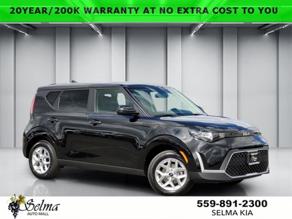 New 2025 Kia Soul LX Hatchback