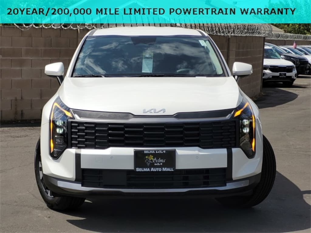 New 2026 Kia Sportage Hybrid LX SUV