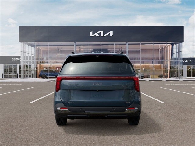 2026 Kia Carnival SX photo 4