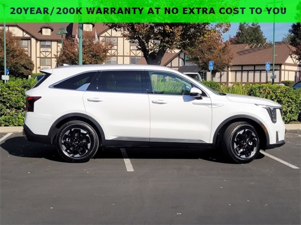 New 2026 Kia Sorento S SUV