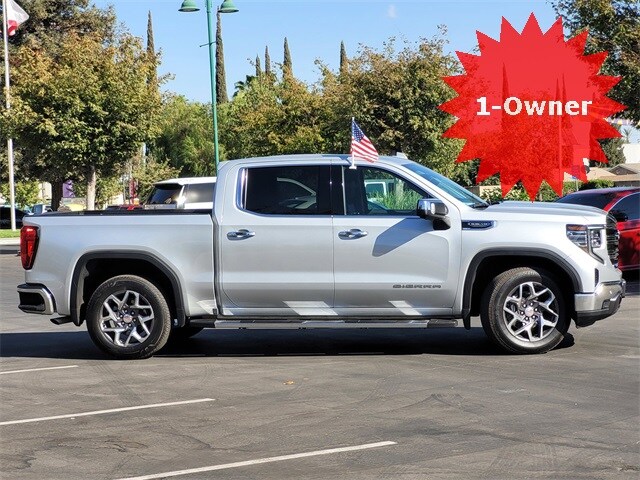 2022 Gmc Sierra 1500 SLT photo 3
