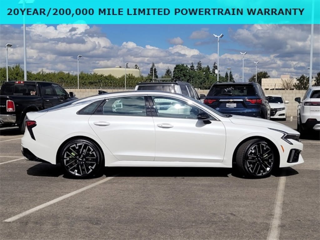 New 2026 Kia K5 GT Sedan