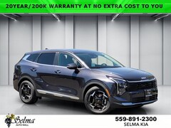 New 2026 Kia Sportage EX SUV near Selma, CA