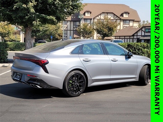 2026 Kia K5 GT photo 4