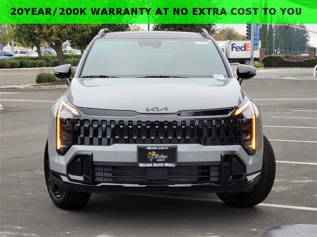 2026 Kia Sportage X-Line photo 2