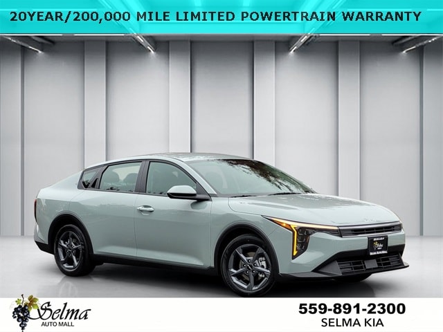 2025 Kia K4 LXS's photo