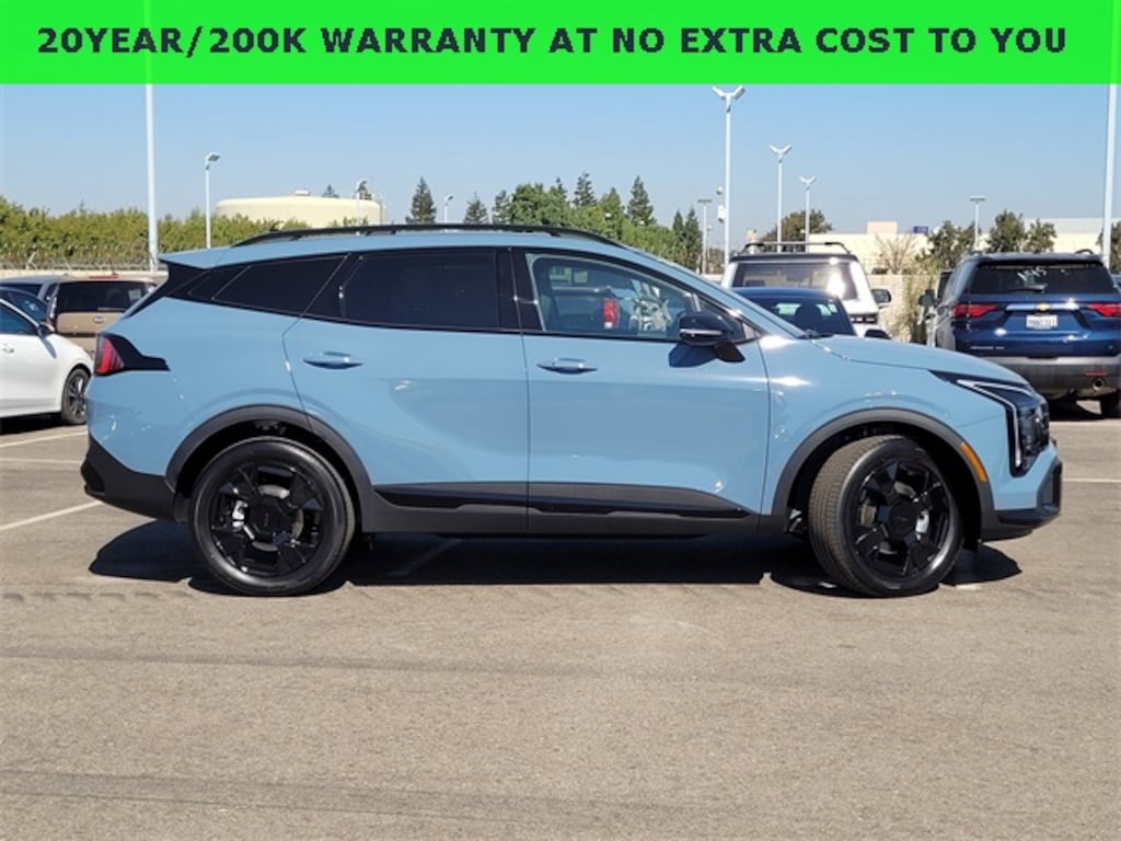 New 2026 Kia Sportage Hybrid X-Line SUV