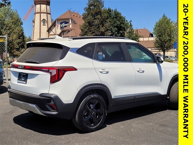 2026 Kia Seltos EX photo 2