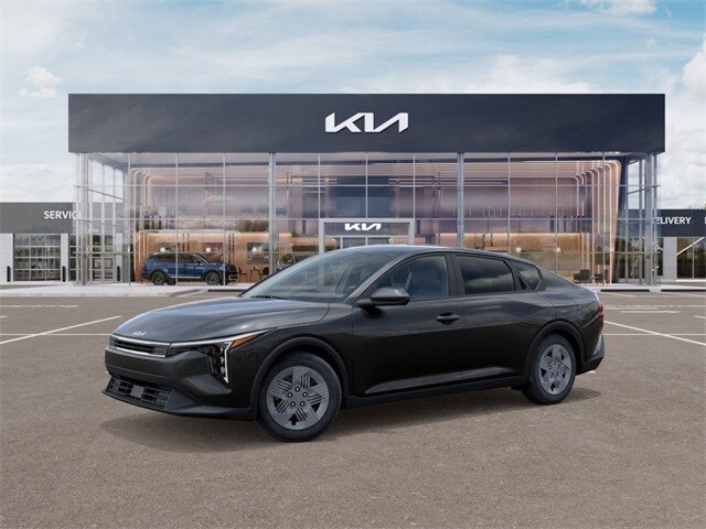 2025 Kia K4 LX photo 2