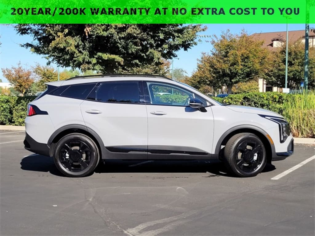 New 2026 Kia Sportage Hybrid X-Line SUV