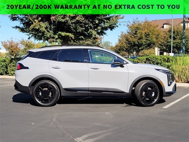 2026 Kia Sportage Hybrid X-Line photo 3