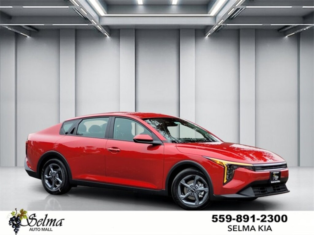 New 2025 Kia K4 LXS Sedan