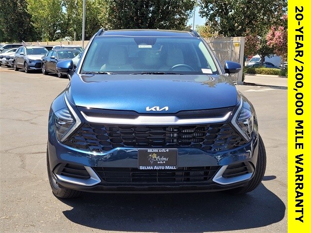 2025 Kia Sportage Hybrid EX photo 2