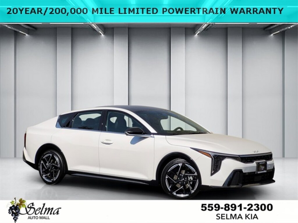 New 2025 Kia K4 GT-Line Sedan