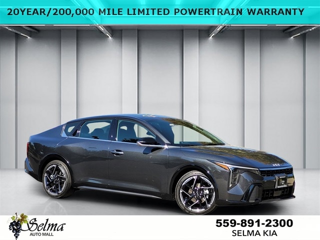 2025 Kia K4 GT-Line's photo