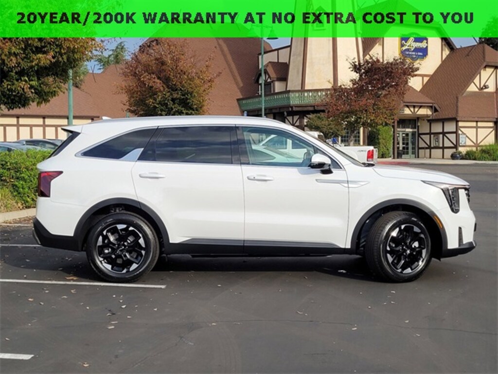 New 2026 Kia Sorento S SUV
