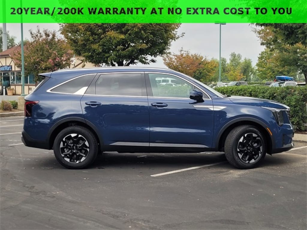 New 2026 Kia Sorento S SUV