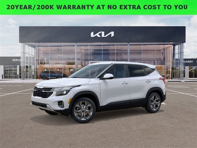 2026 Kia Seltos LX photo 2