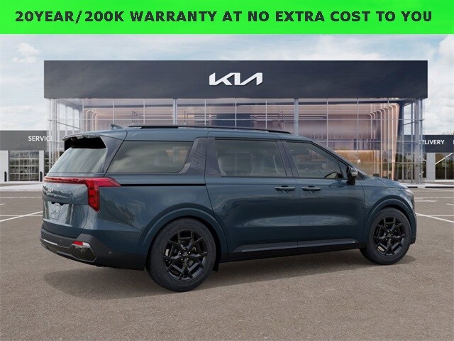 2026 Kia Carnival SX photo 2